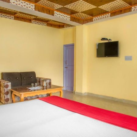 The Monk Hotel By Livingstone Kalpa Bagian luar foto