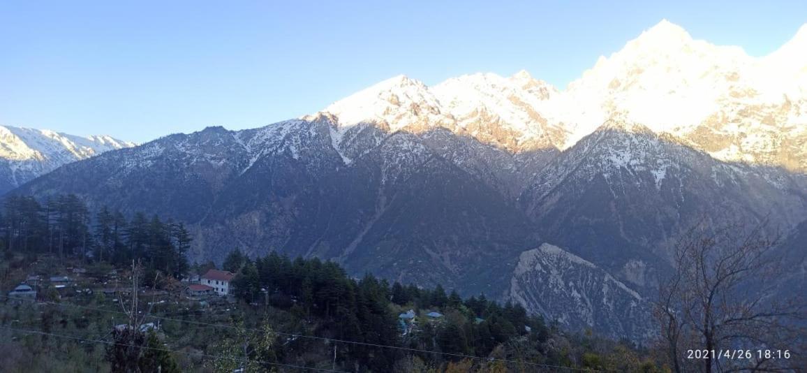 The Monk Hotel By Livingstone Kalpa Bagian luar foto